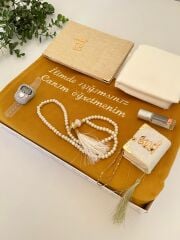 ÖĞRETMENLER GÜNÜ HEDİYELİK SECCADE SETİ HARDAL SARISI