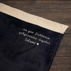 Siyah Kadife Seccade