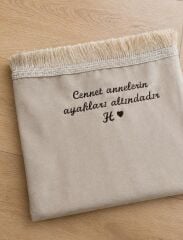 Cennet Annelerin Ayakları Altındadır Yazılı Seccade